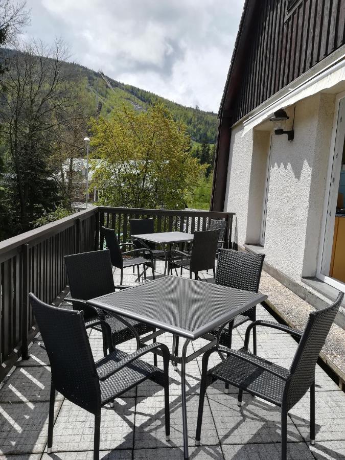 Penzion Ivana Harrachov Exteriör bild